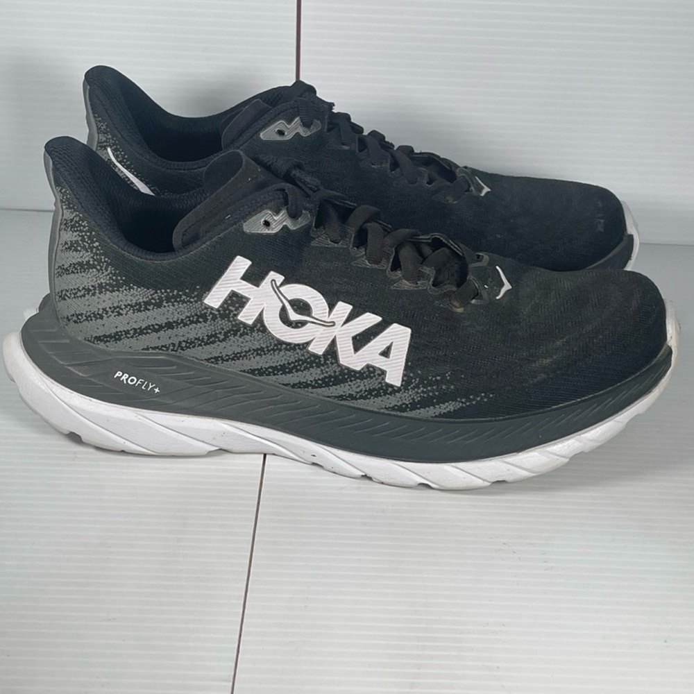 Hoka Mach 5